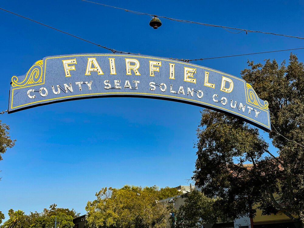 Fairfield-Sign-1000x750